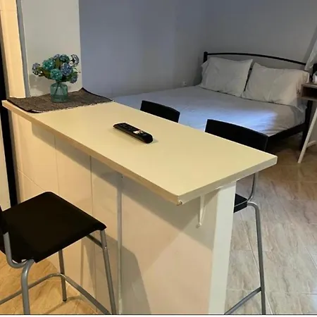 Green Studio Apartment Nea Michaniona